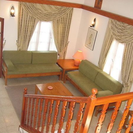 Onar Village كيرينيا المظهر الخارجي الصورة