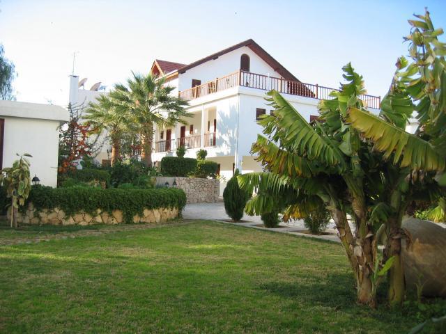 Onar Village كيرينيا المظهر الخارجي الصورة
